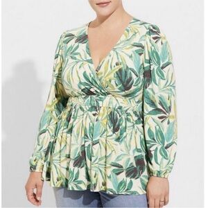 Torrid Women’s Faux Wrap Top V Neck Size 1 1X Surplice Babydoll Tropical NWT